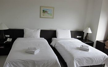 The White Pearl Hotel