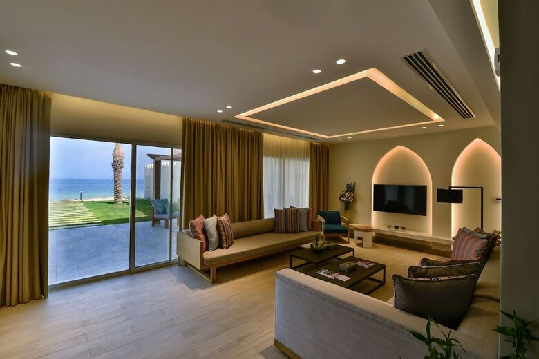 Hotel Sealine Beach. A Murwab Resort