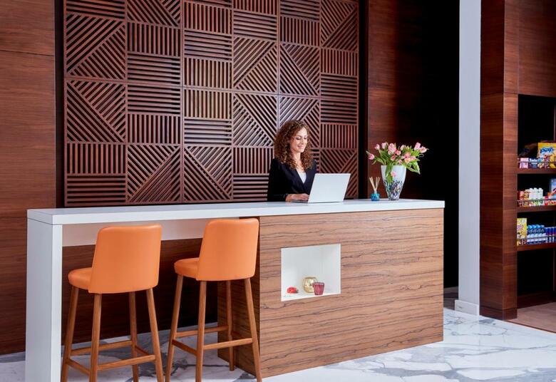 Hotel Staybridge Suites Doha Lusail