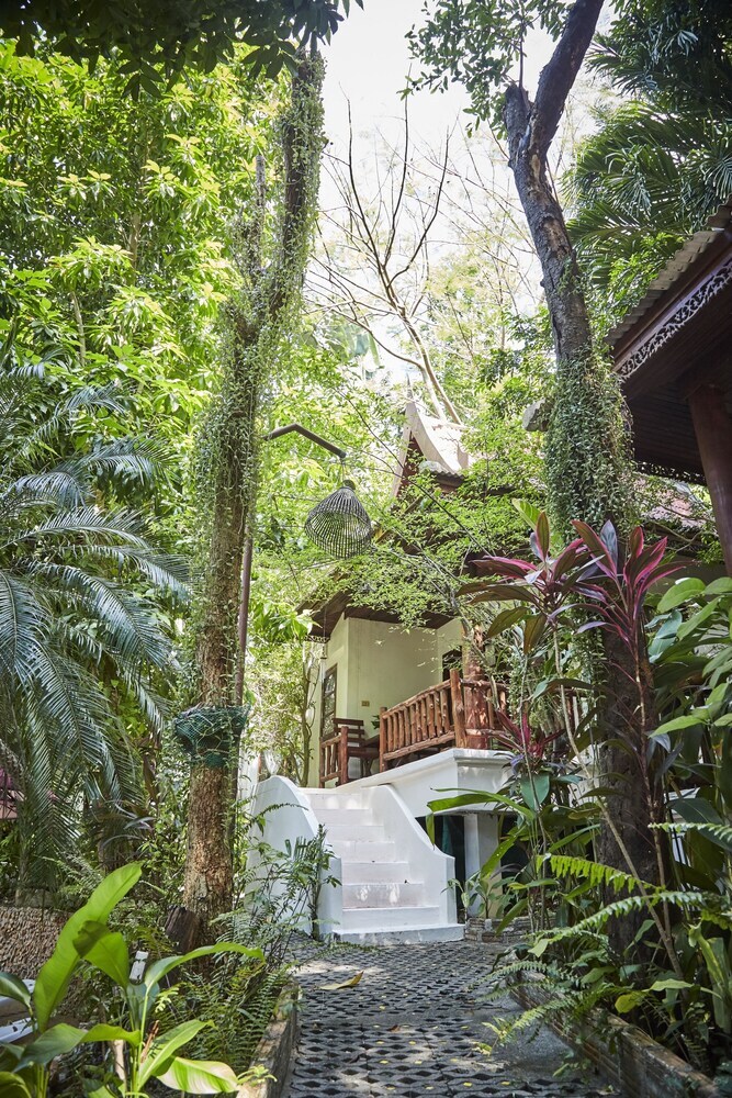 Hotel Natural Wing Health Spa And Resort