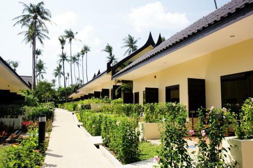 Hotel All Seasons Naiharn Phuket