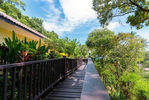Hotel All Seasons Naiharn Phuket