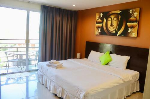 Hostal Baan Oui Guest House