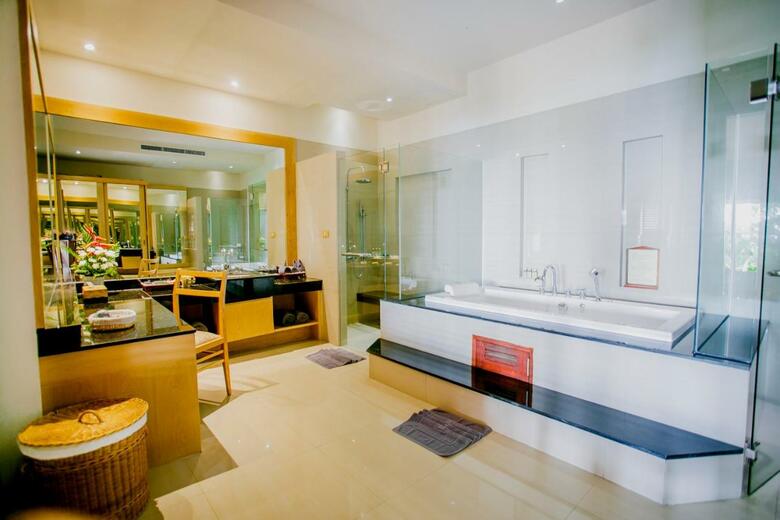 Hotel Ayara Kamala Resort & Spa