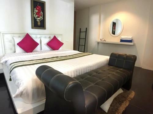 Hotel Grand Bleu Ocean View Pool Suite