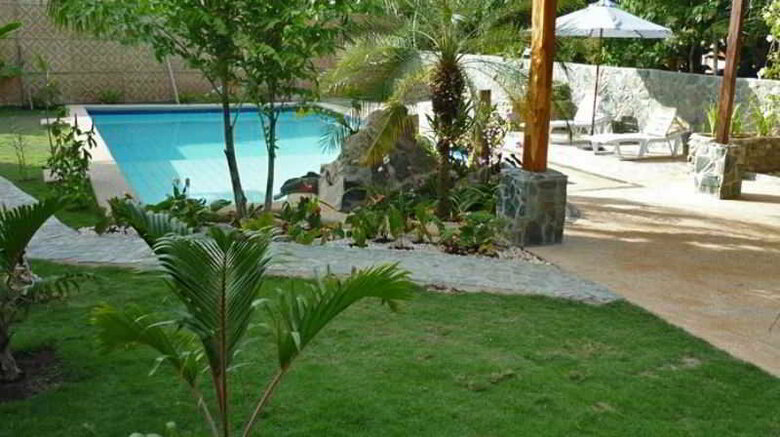 Tiptop Hotel And Resort