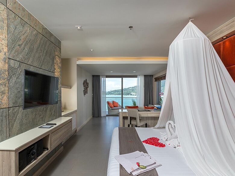 Cape Sienna Hotel & Villas
