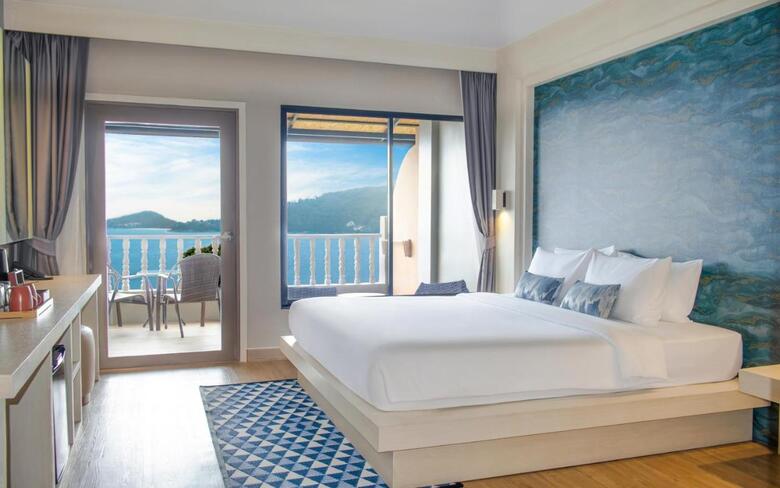 Hotel Aquamarine Resort & Villa