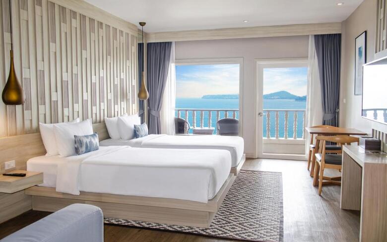 Hotel Aquamarine Resort & Villa