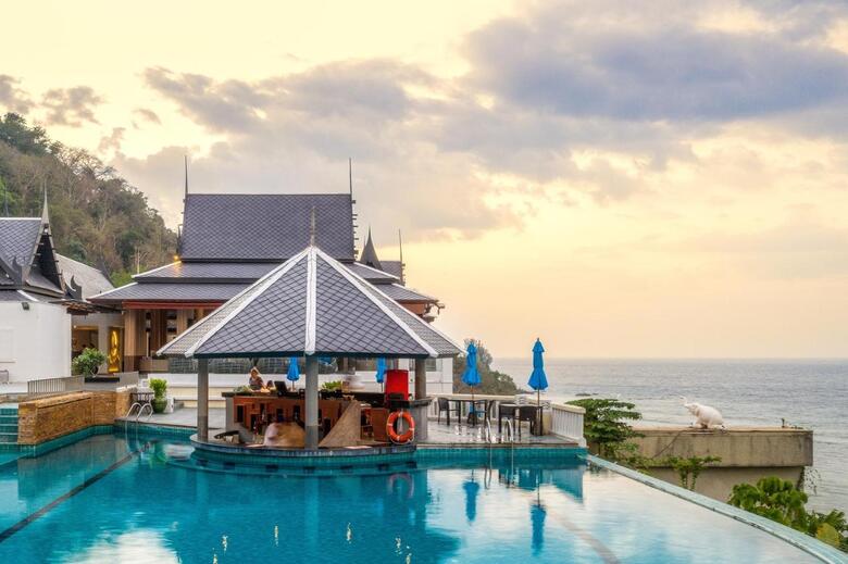 Hotel Aquamarine Resort & Villa