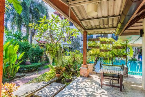 Hotel Monaburi Boutique Resort
