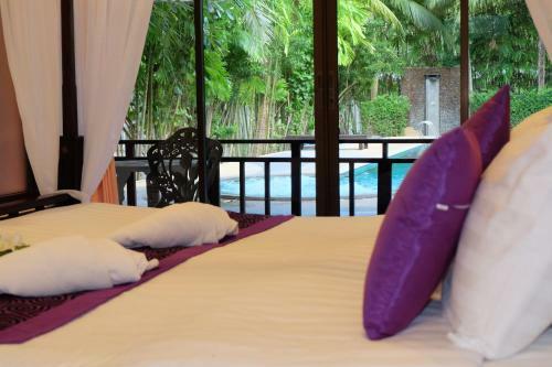 Apartamentos Rawai Seaview Condominium Phuket