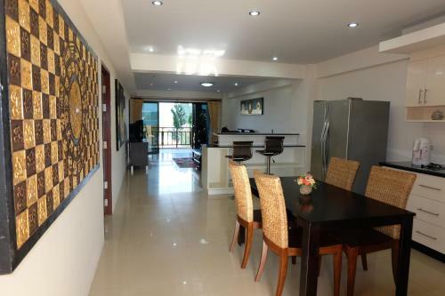 Apartamentos Rawai Seaview Condominium Phuket