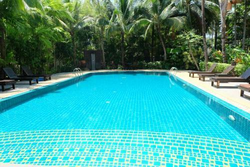 Apartamentos Rawai Seaview Condominium Phuket