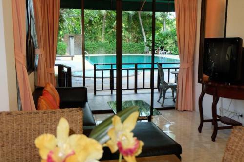 Apartamentos Rawai Seaview Condominium Phuket
