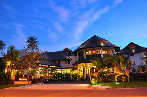 Hotel Navatara Phuket Resort