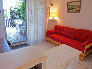 Les Cyprianes No.2