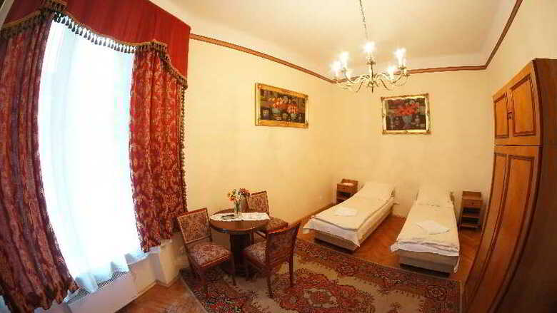 Aparthotel Florian Apartments Old Town