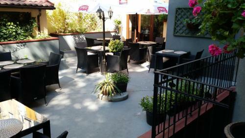 Hostal Hostel 70s