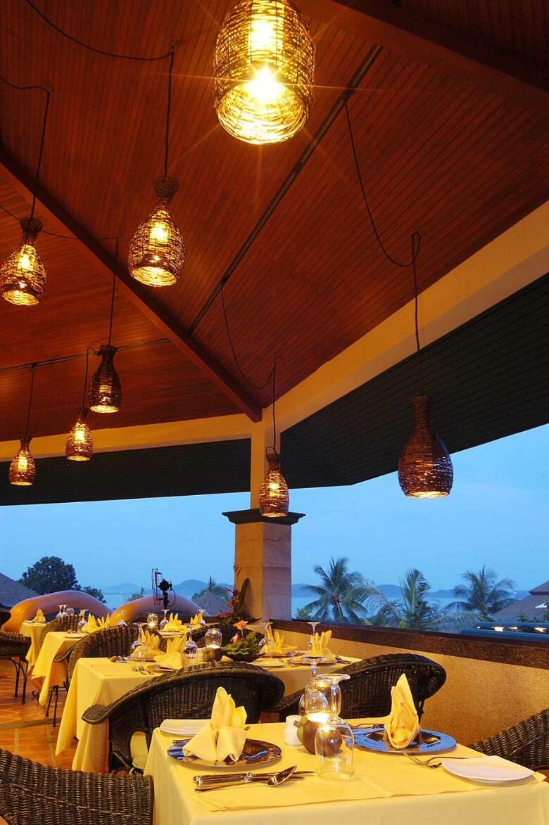 Hotel Mangosteen Resort And Ayurveda Spa