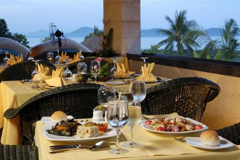 Hotel Mangosteen Resort And Ayurveda Spa