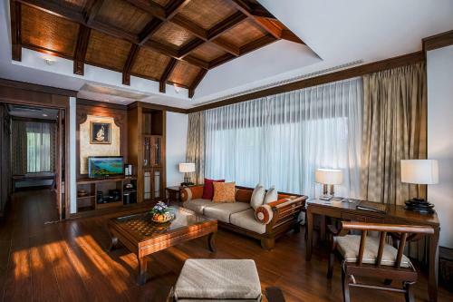 Hotel Nora Beach Resort & Spa
