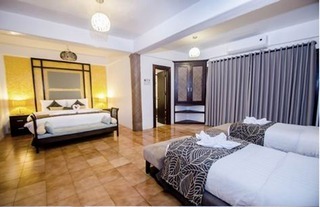 Hotel White House Beach Resort
