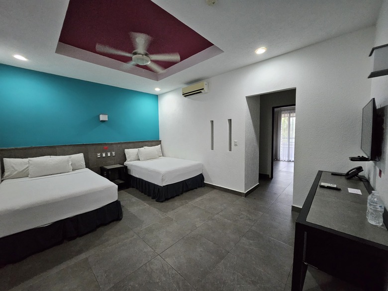 Aspira Hotel & Beach Club