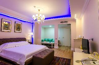 Hotel Phoenicia Royal