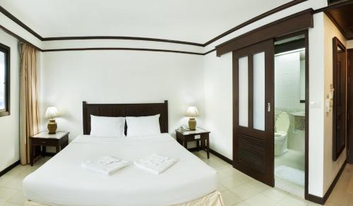 Hotel Rattana Mansion