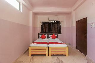 Hotel Raj Banjara White House