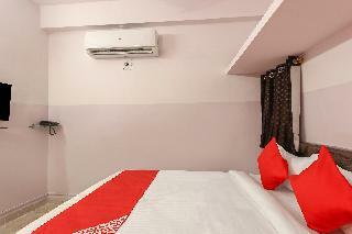 Hotel Raj Banjara White House
