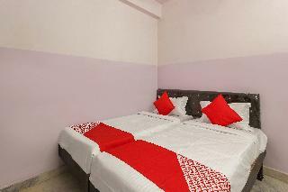 Hotel Raj Banjara White House