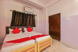 Hotel Raj Banjara White House