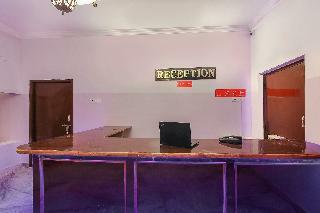 Hotel Raj Banjara White House