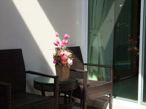 Samui Island Beach Resort & Hotel