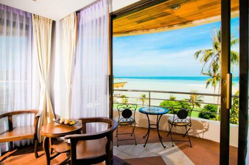 Samui Island Beach Resort & Hotel