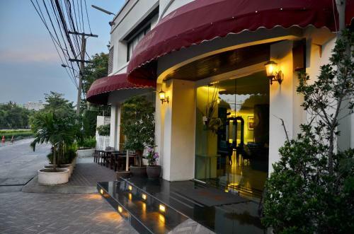 Hotel Ziniza Place