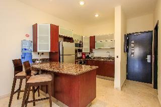 Apartamentos El Faro Residences