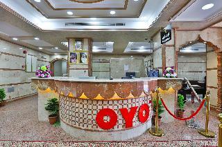 Oyo 270 Flora Park Hotel Suites2