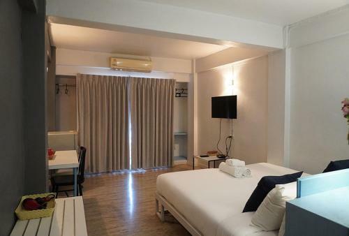 Hostal River View Guest House