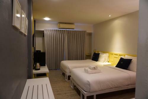 Hostal River View Guest House