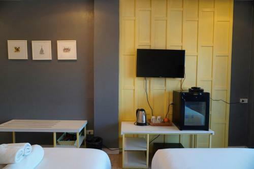 Hostal River View Guest House