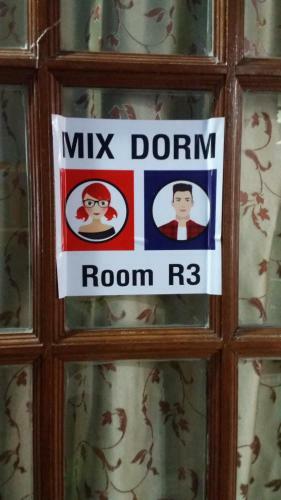 Albergue Rest Inn Dormitory Guesthouse