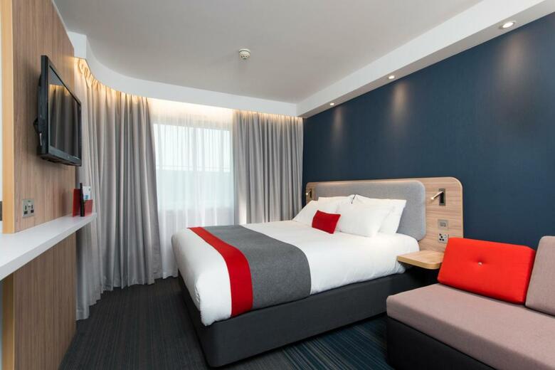 Hotel Express By Holiday Inn Greenwich