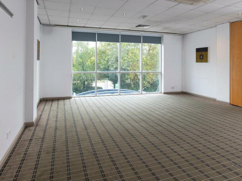 Hotel Express By Holiday Inn Greenwich