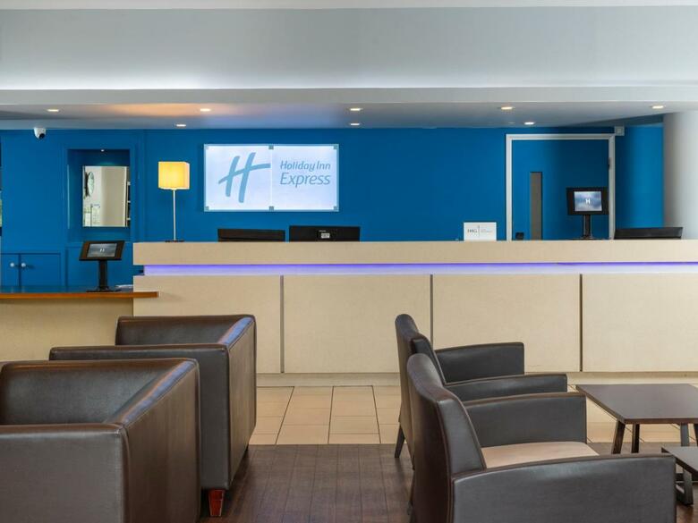 Hotel Express By Holiday Inn Greenwich