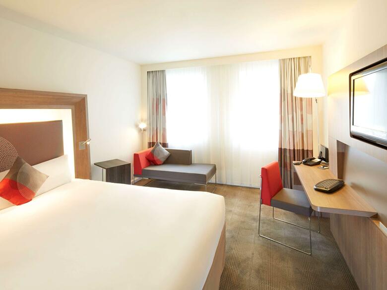 Hotel Novotel London City South