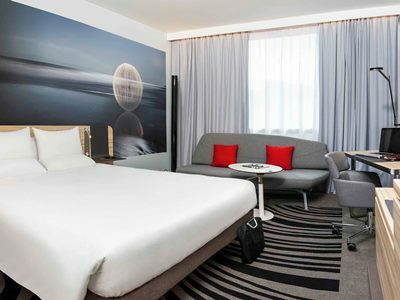 Hotel Novotel London City South