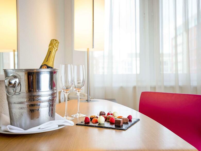 Hotel Novotel London West